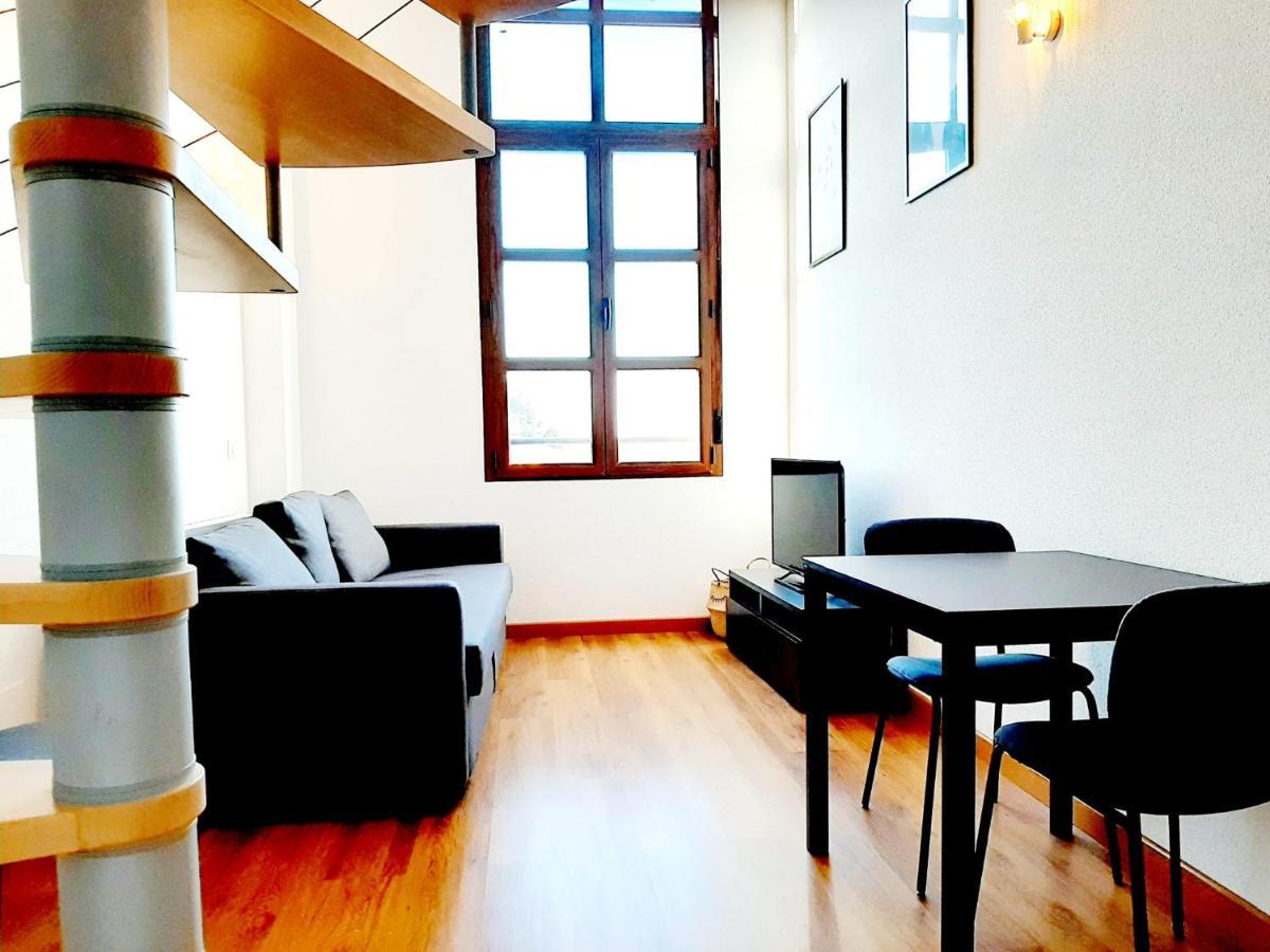 Apartamentos Candelario By Gaiarooms エクステリア 写真