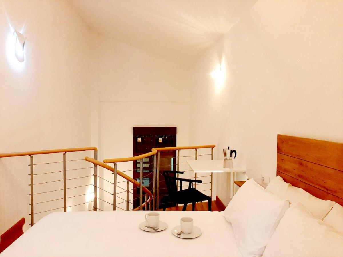 Apartamentos Candelario By Gaiarooms エクステリア 写真